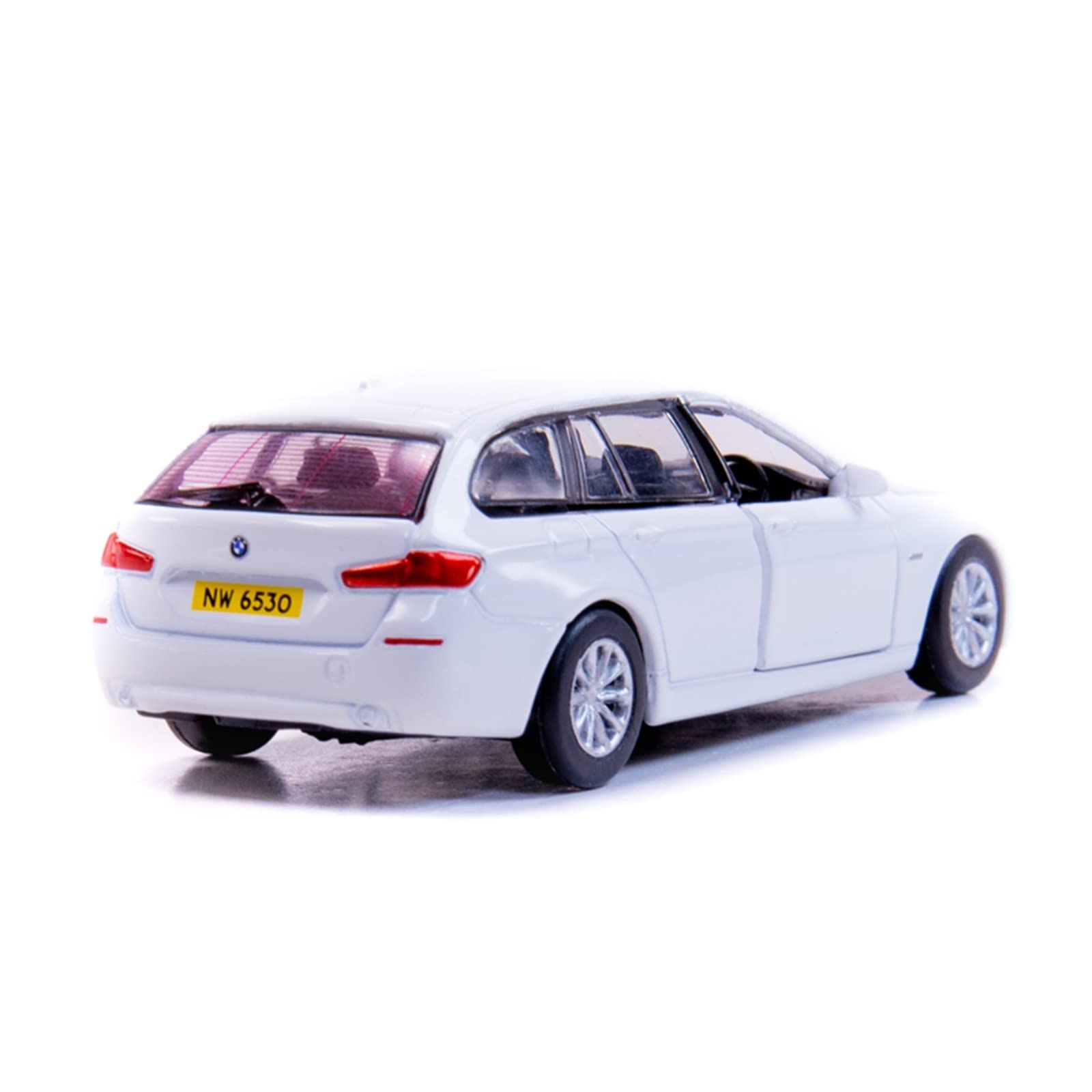 Amazon | ミニカー 1 64 Bmw 5 シリーズ F11 白右手ドライブ合金